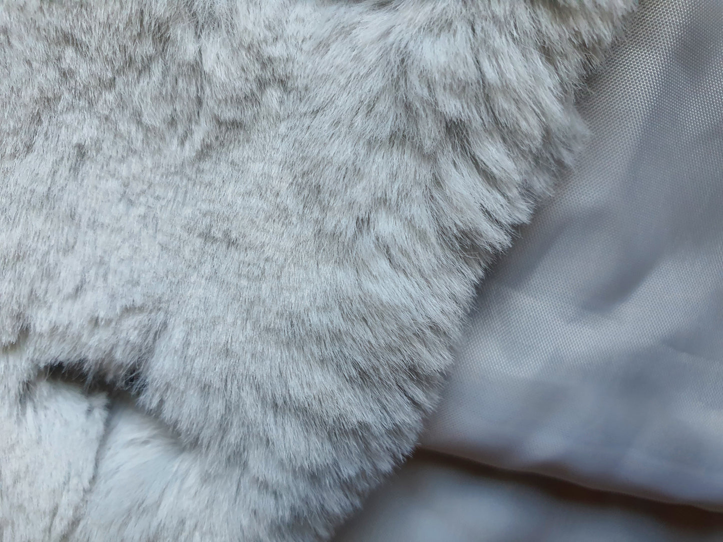 Gymboree Girls Faux Fur Vest – White Winter Layer 18–24M