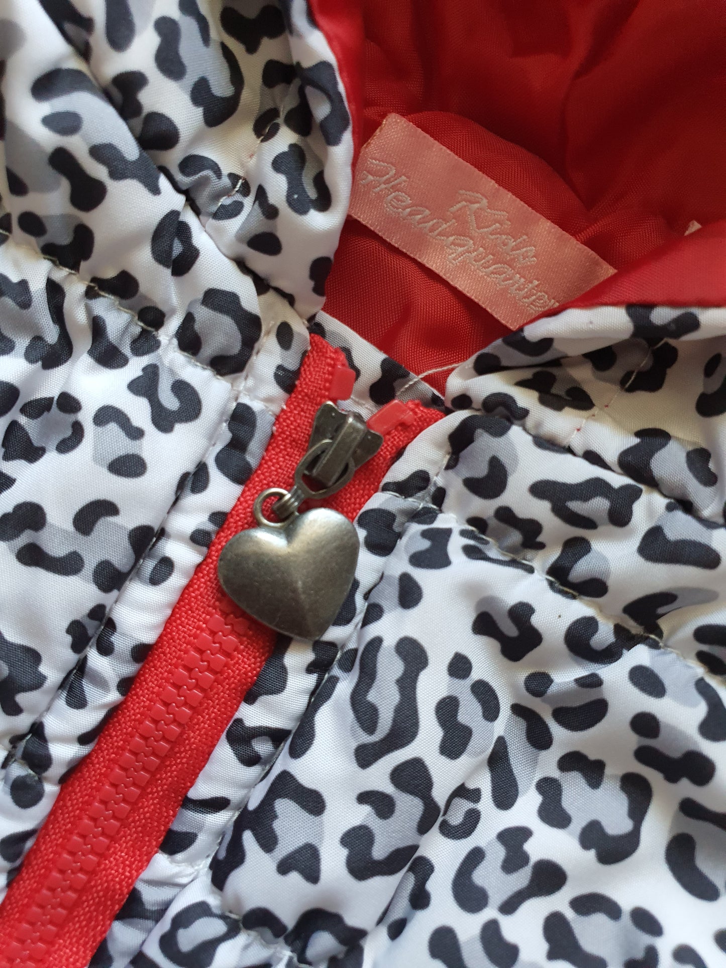 Kids Headquarters Leopard Print Hooded Vest with Red Bow Accents - 3T(Toddler)