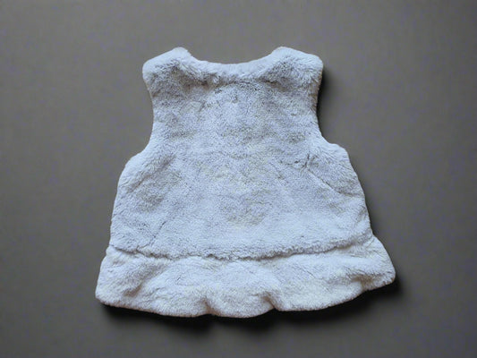 Gymboree Girls Faux Fur Vest – White Winter Layer 18–24M